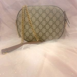 Authentic Gucci crossbody!